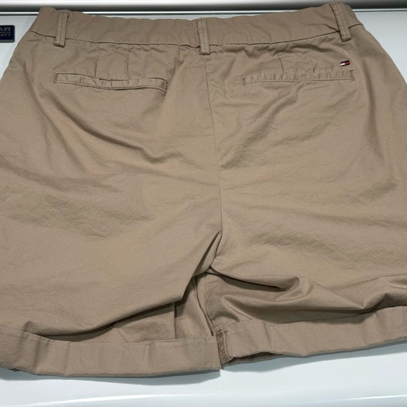 Tommy Hilfiger Beige shorts - Picture 3 of 7